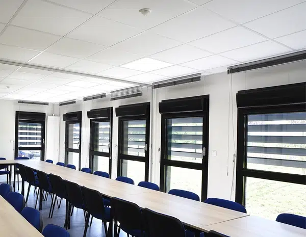 Construction salle de réunion avec pilotage à distance