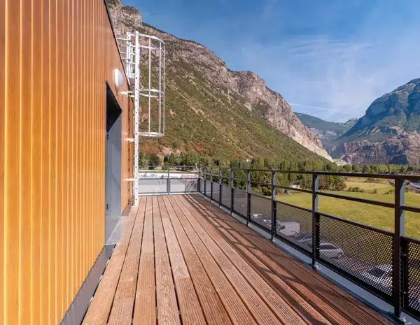 Fabricant de bungalow avec des matériaux durables